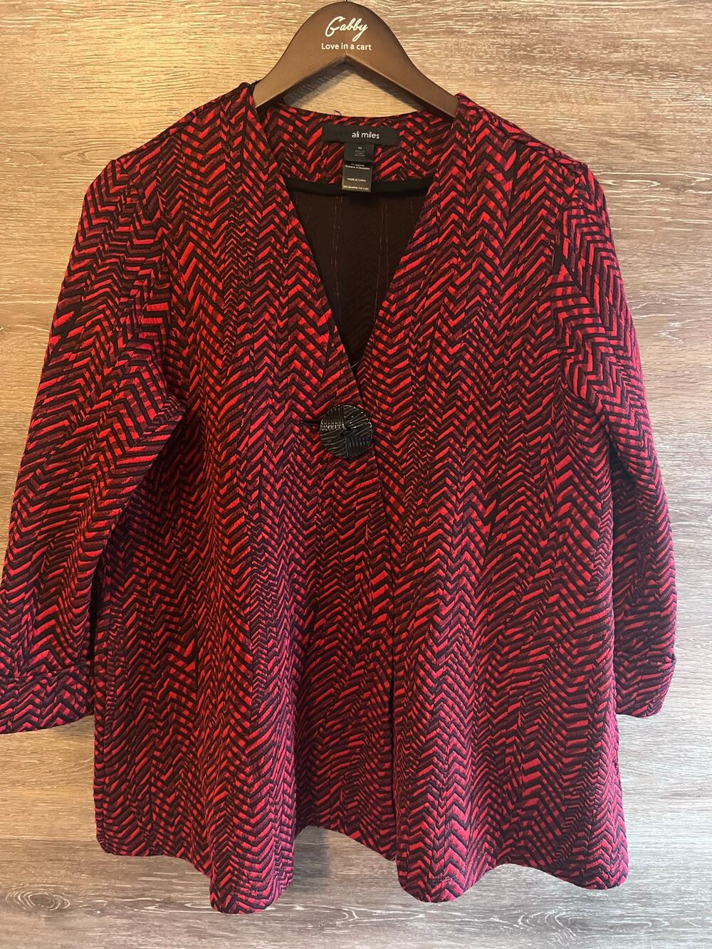 Ali Miles sweater red Cardigan open size M long sleeves 1 button pockets